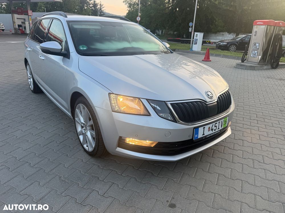 SKODA Octavia 2017 — imagine 3