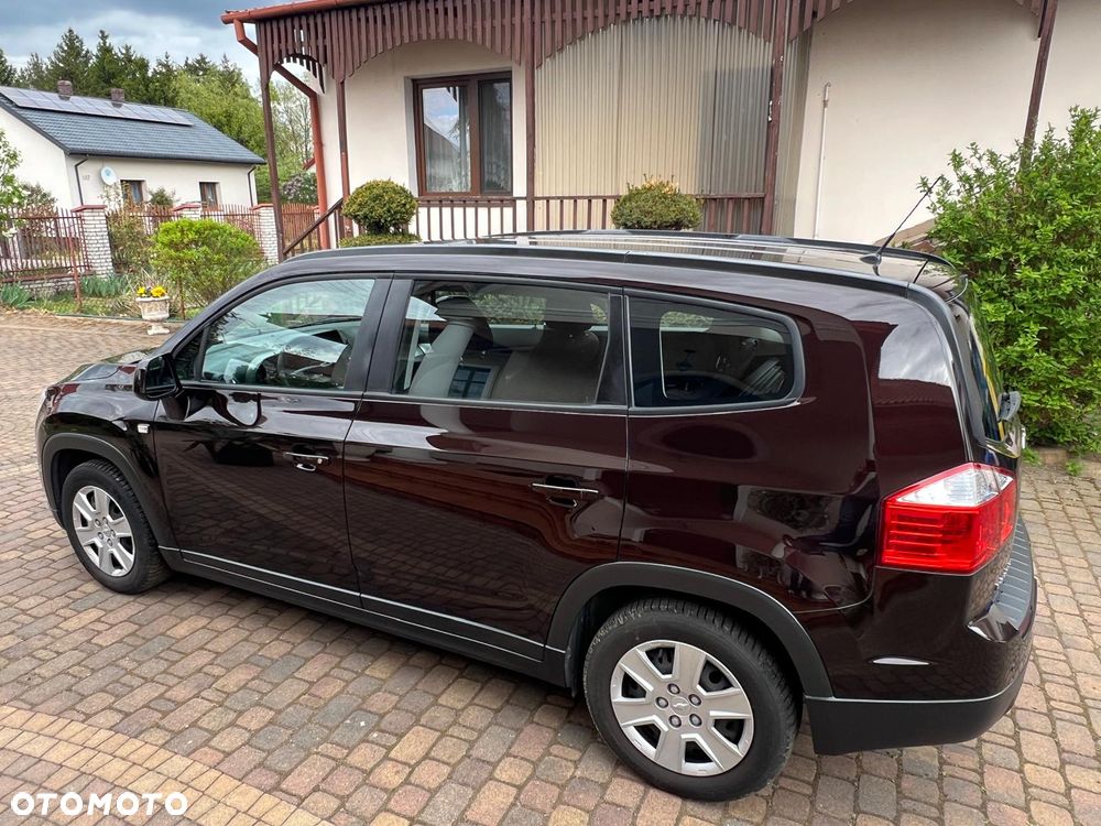 Chevrolet Orlando - 12