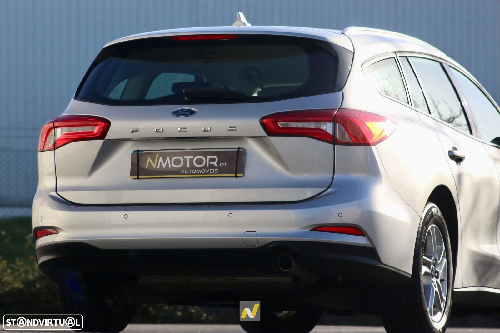Ford Focus SW 1.0 EcoBoost Hybrid TITANIUM EDITION - 4