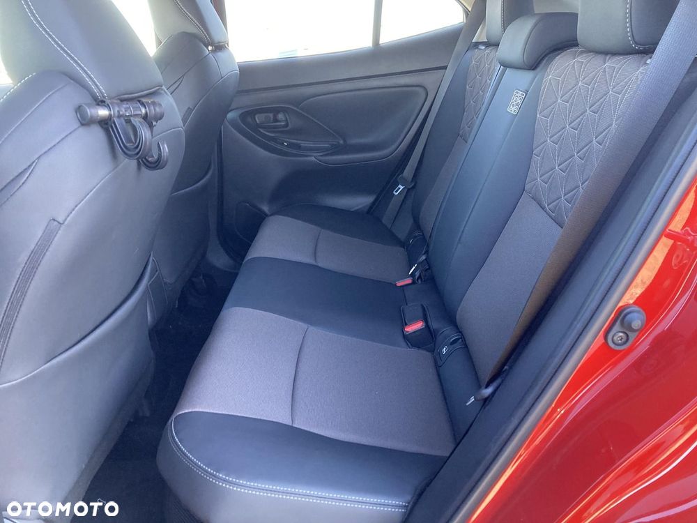 Toyota Yaris Cross Hybrid 1.5 Executive - 15