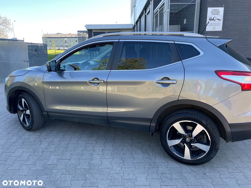 Nissan Qashqai 1.2 DIG-T Xtronic 360 - 5