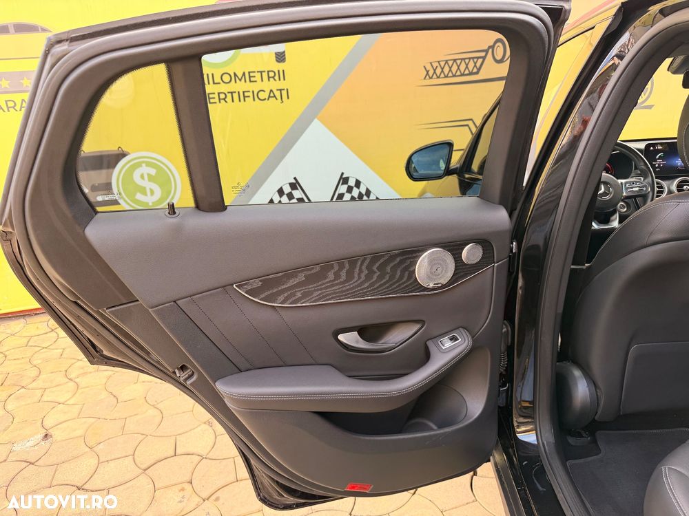 Mercedes-Benz GLC 300 de 4Matic 9G-TRONIC AMG Line - 26