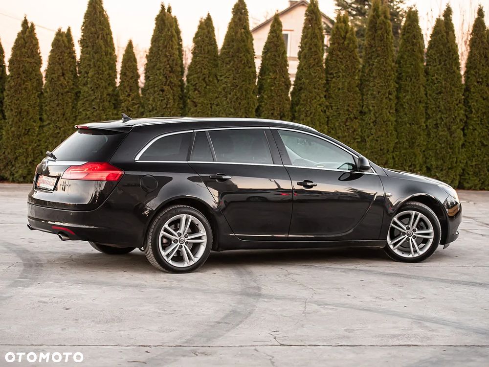 Opel Insignia - 8