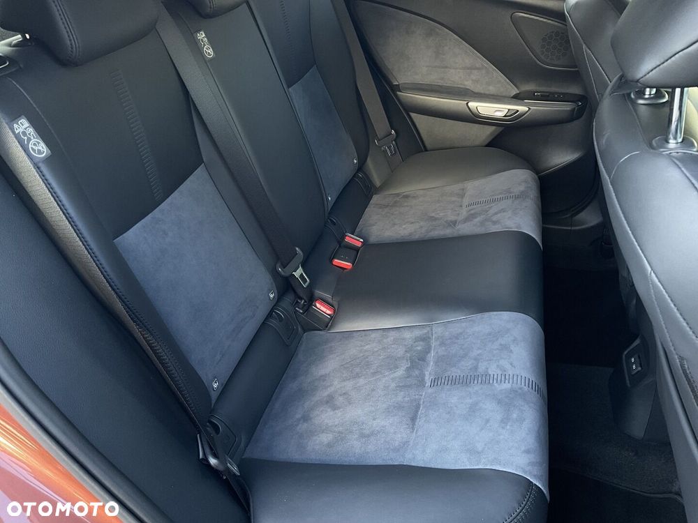 Lexus LBX 1.5 Hybrid Original Edition - 13
