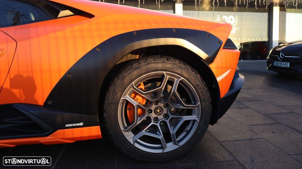 Lamborghini Huracán STerrato - 3