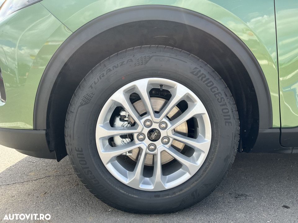 Ford Kuga - 25