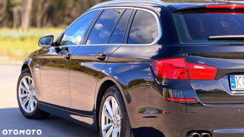 BMW Seria 5 520d Luxury Line - 29