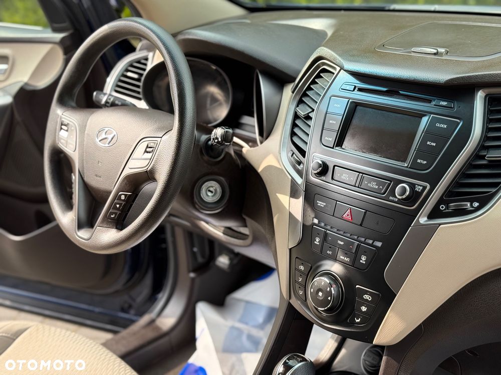 Hyundai Santa Fe 2.4 Sport Utility - 32
