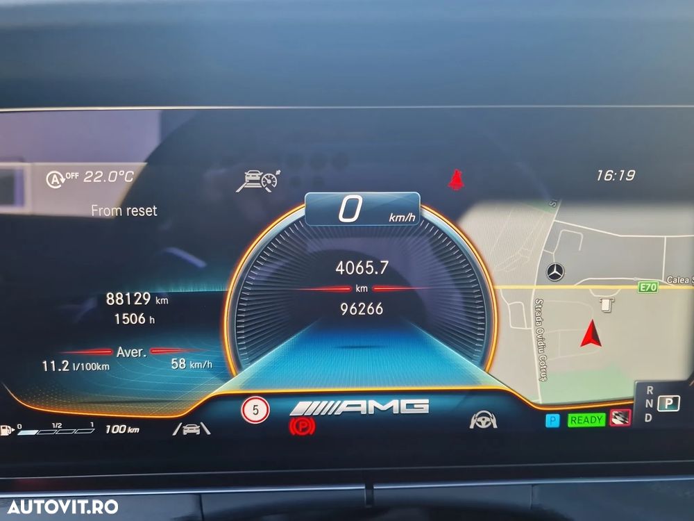 Mercedes-Benz E - 23