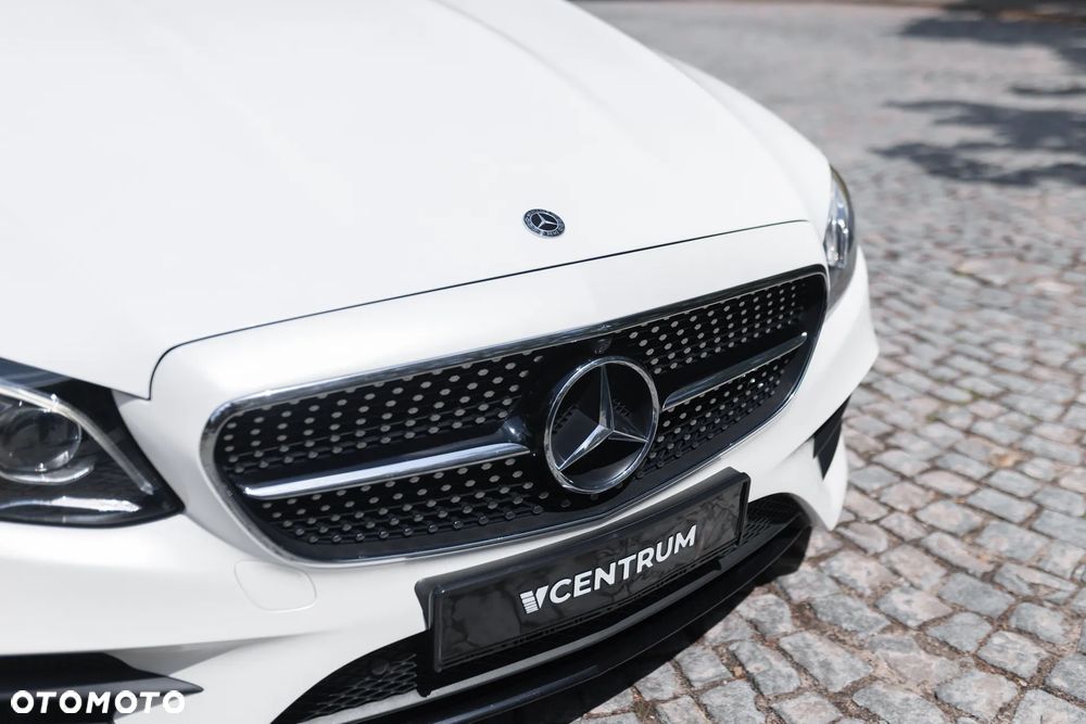 Mercedes-Benz Klasa E 220 d 4-Matic 9G-TRONIC - 8