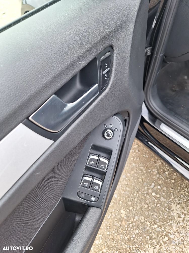 Audi A4 Avant 2.0 TDI DPF quattro Attraction - 10