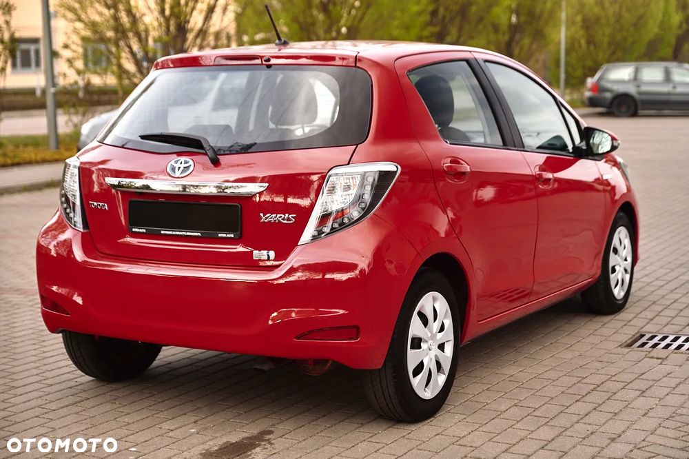 Toyota Yaris Hybrid 100 Premium EU6 - 14