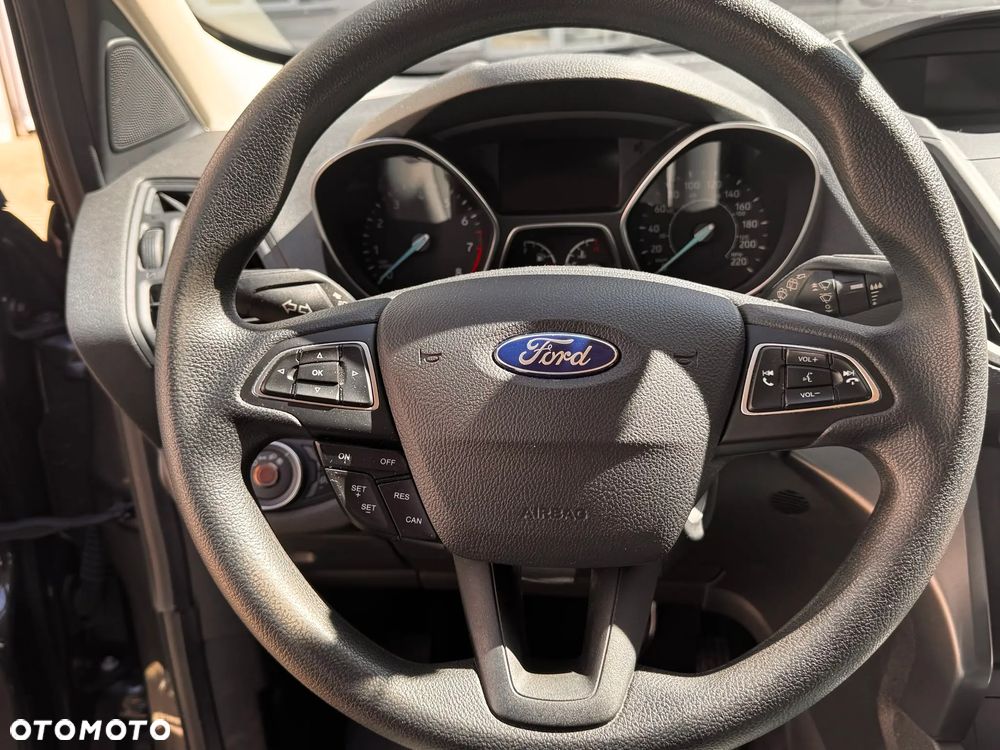Ford Escape - 16