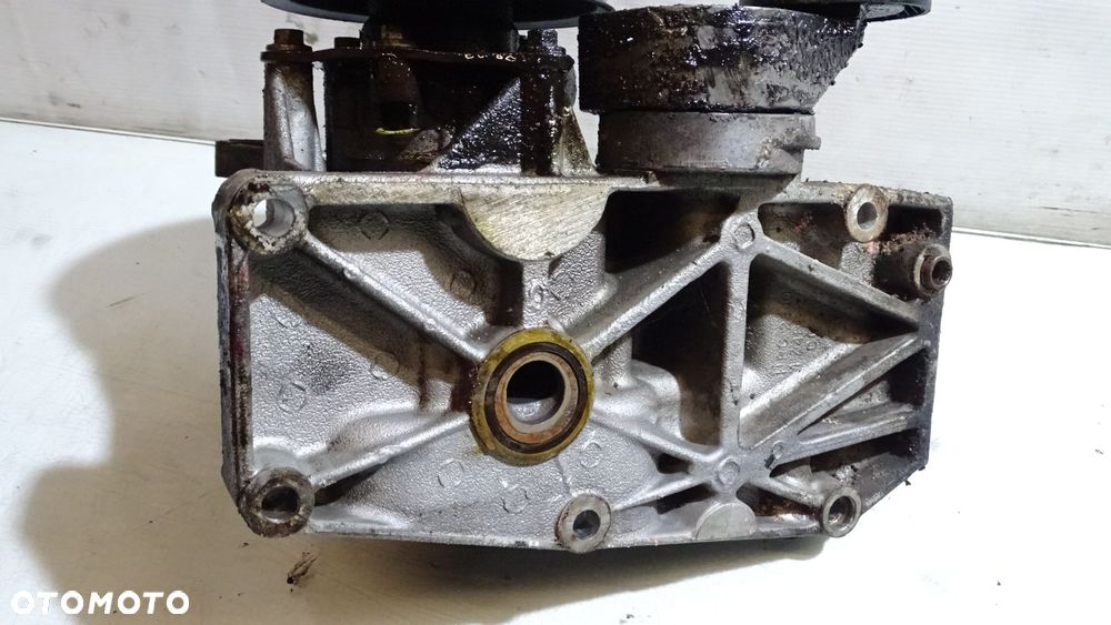 POMPA WSPOMAGANIA LAND ROVER FREELANDER 2.0DI - 7