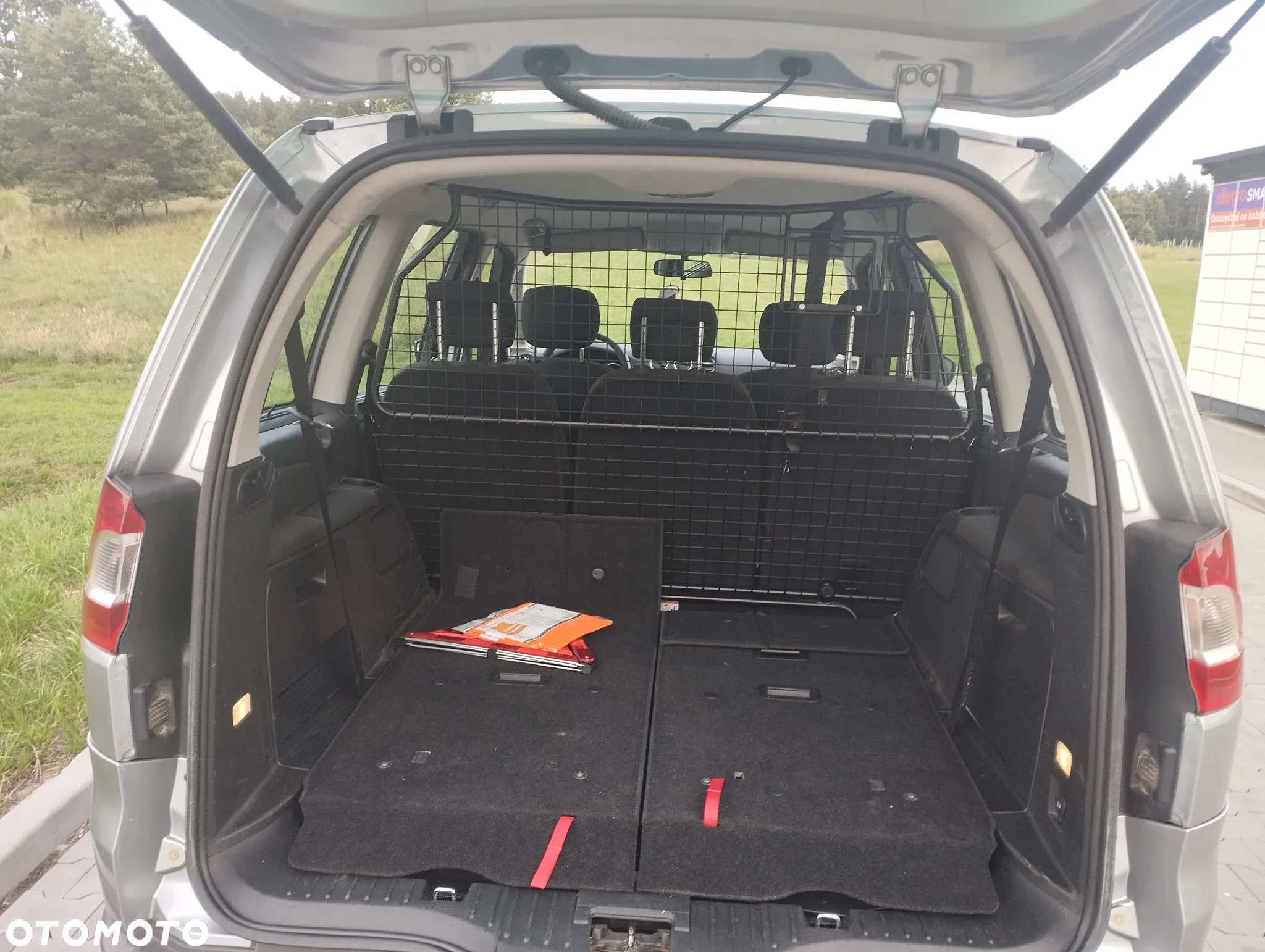 Ford Galaxy 2.0 Ambiente - 9