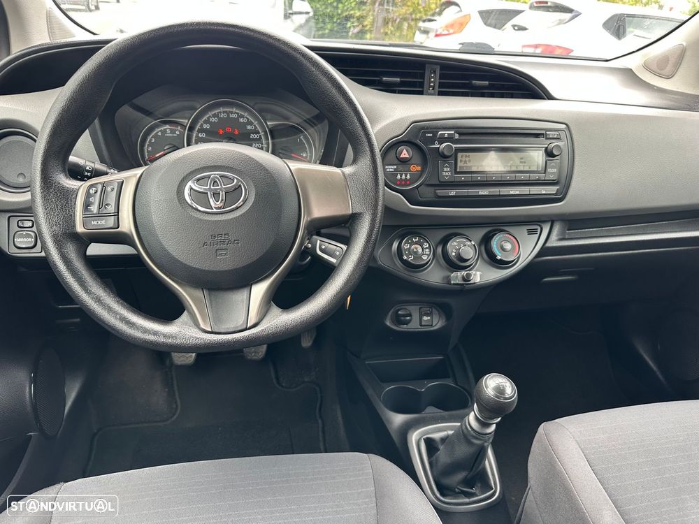 Toyota Yaris 1.4 D-4D ACtive+AC - 8
