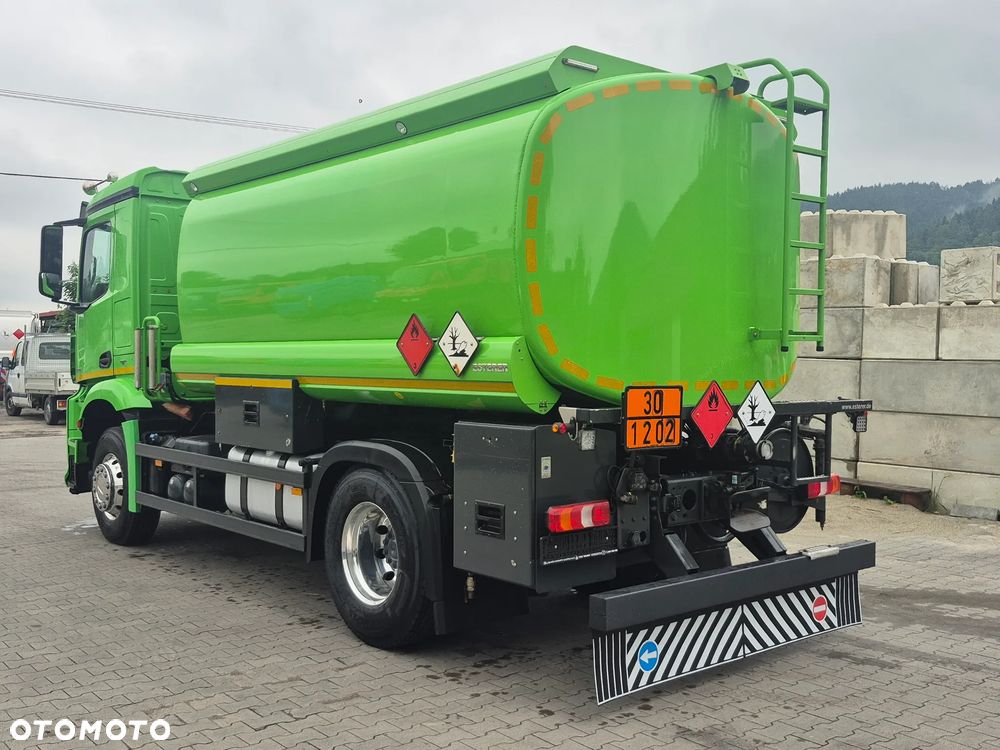 Mercedes-Benz Autocysterna Mercedes AROCS 18450 Oleje / Benzyny AT.FL - 11
