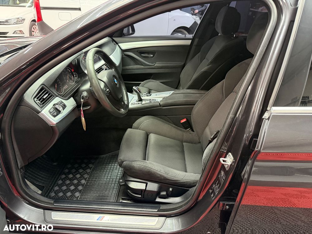 BMW Seria 5 520d Sport-Aut. - 10