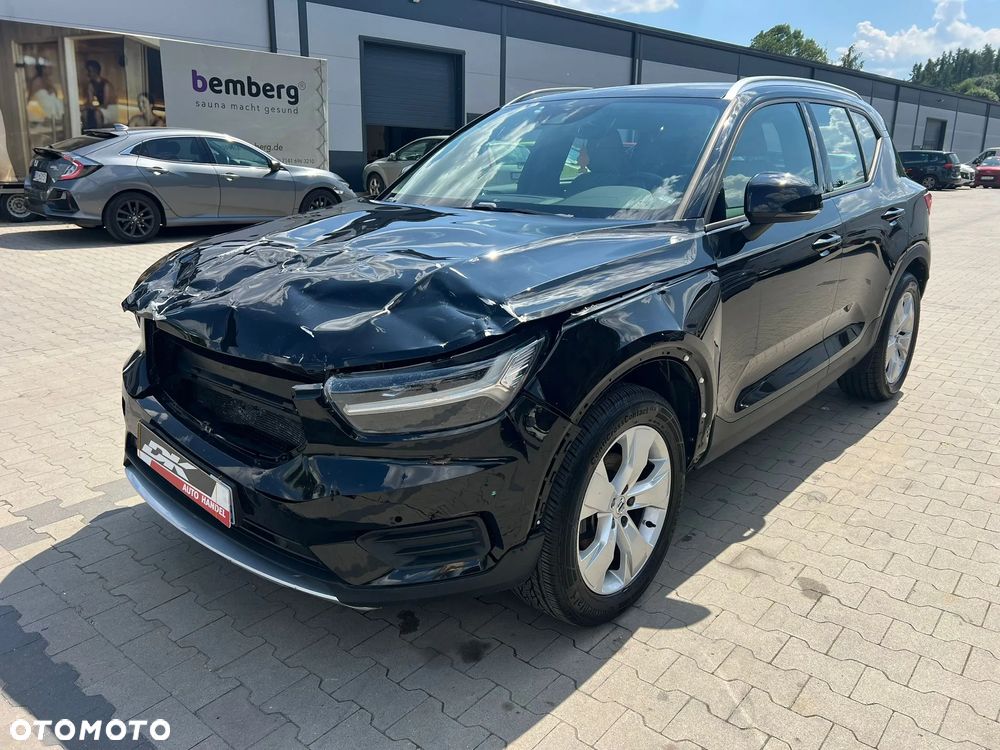 Volvo XC 40 D3 Momentum - 1