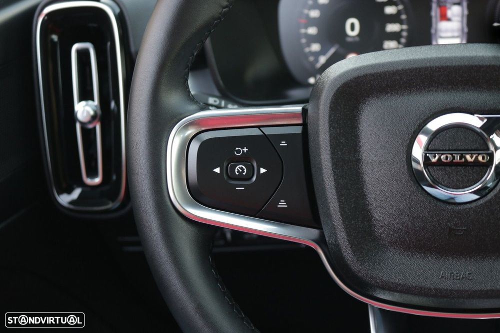 Volvo XC 40 1.5 T5 PHEV Core - 40