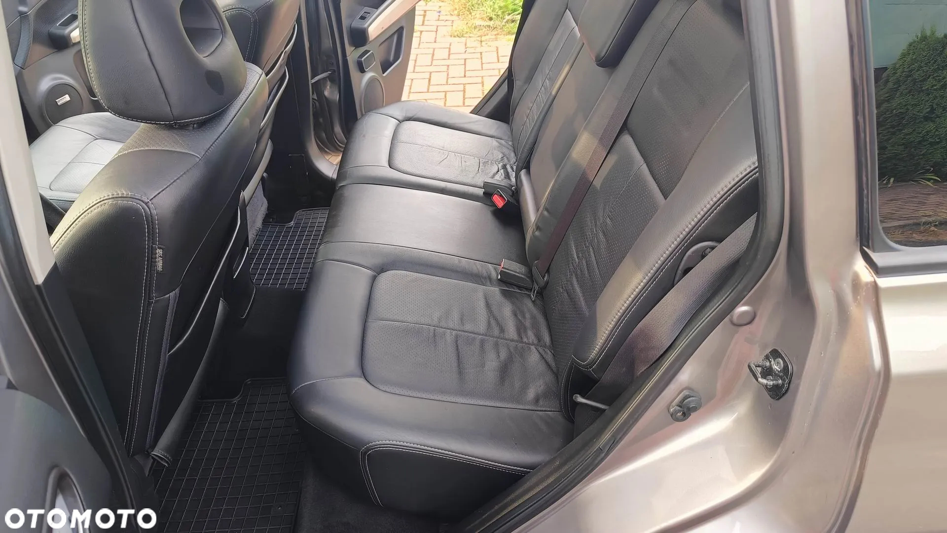 Nissan X-Trail 2.0 dCi 4x4 DPF Platinum - 16