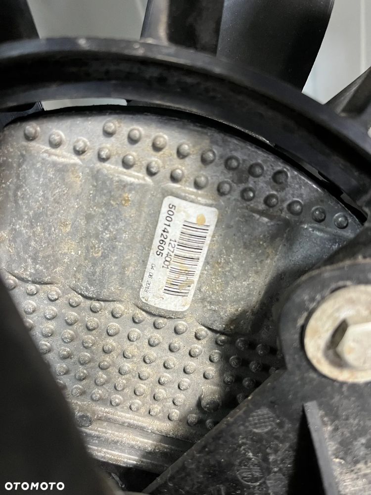 RANGE ROVER SPORT L494 WETYLATORY CHŁODNIC 3.0 D - 6