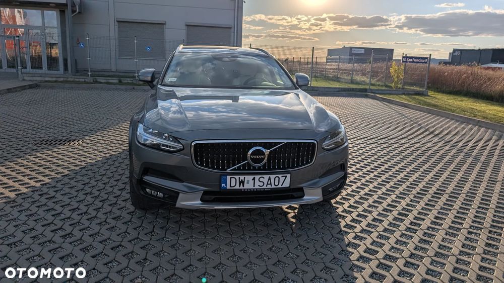 Volvo V90 Cross Country D4 AWD - 5