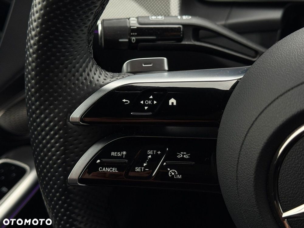 Mercedes-Benz GLC - 19