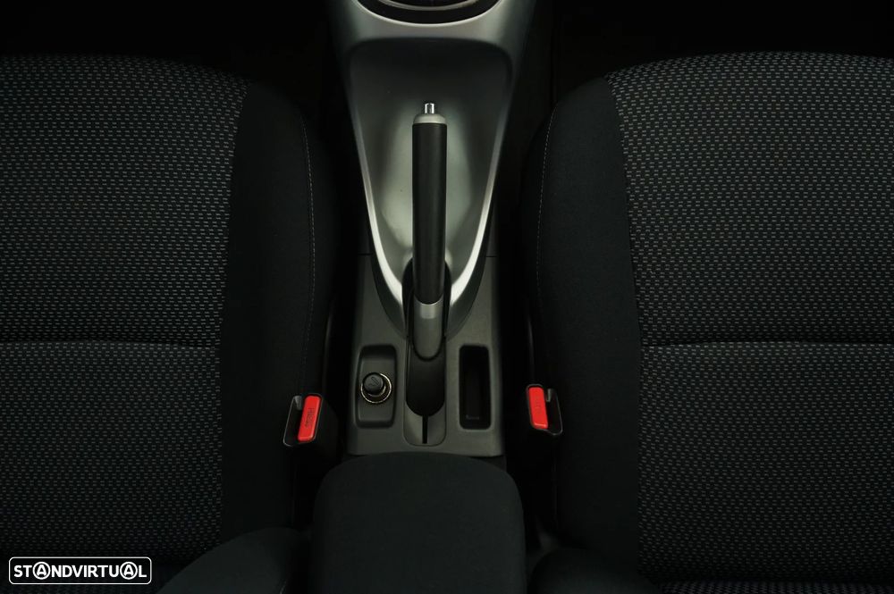 Toyota Auris 1.33 VVT-i ACtive+AC - 14