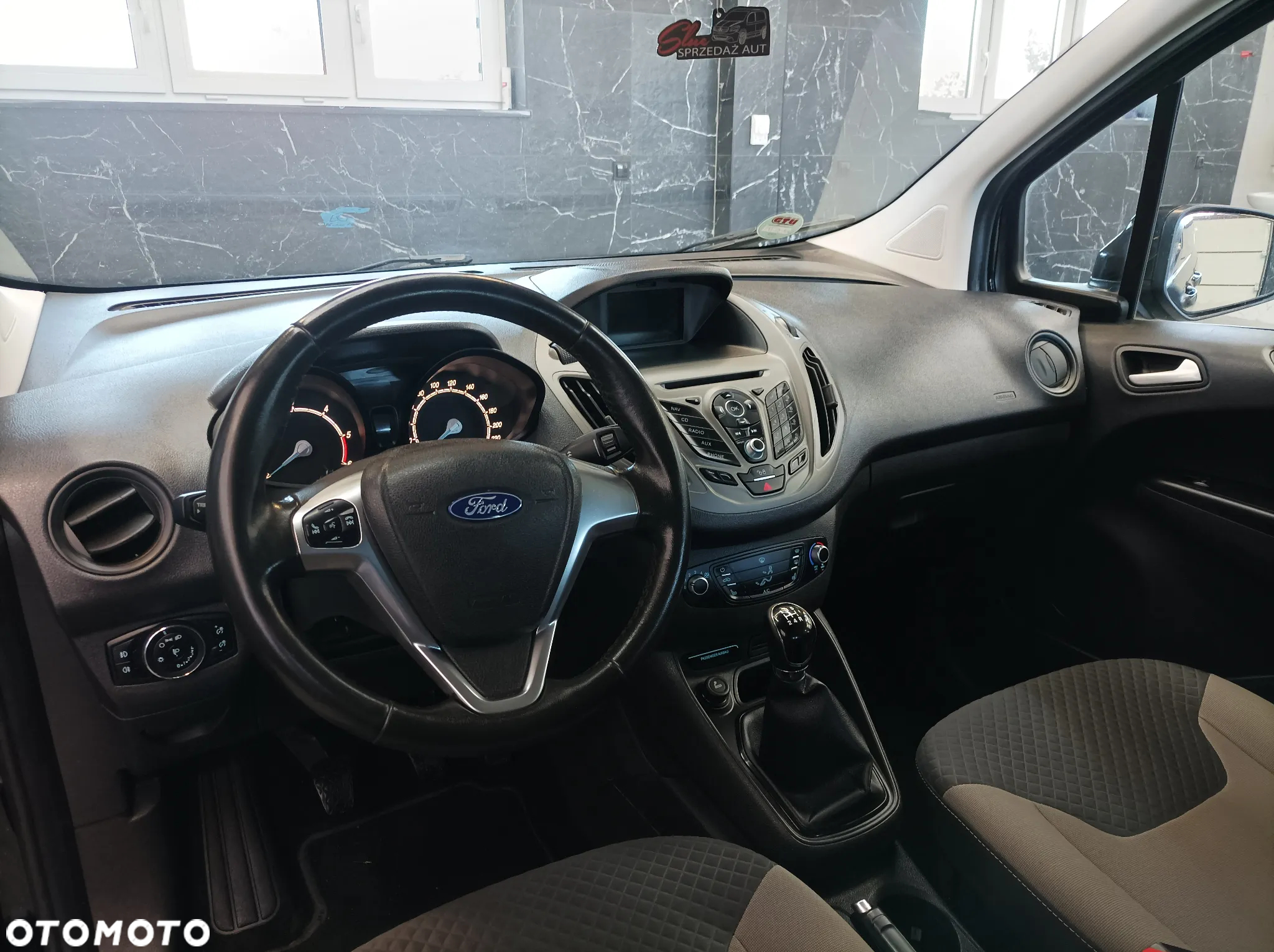Ford Transit Courier S&S Trend - 12