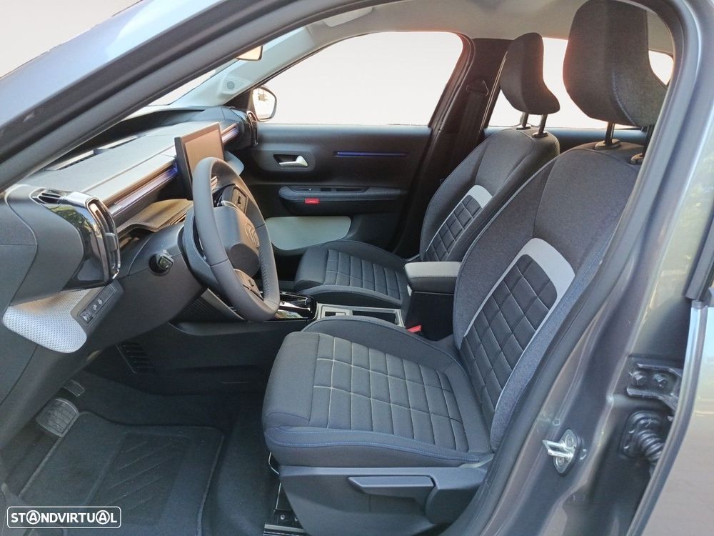 Citroën C3 1.2 Hybrid Plus e-DSC6 - 9