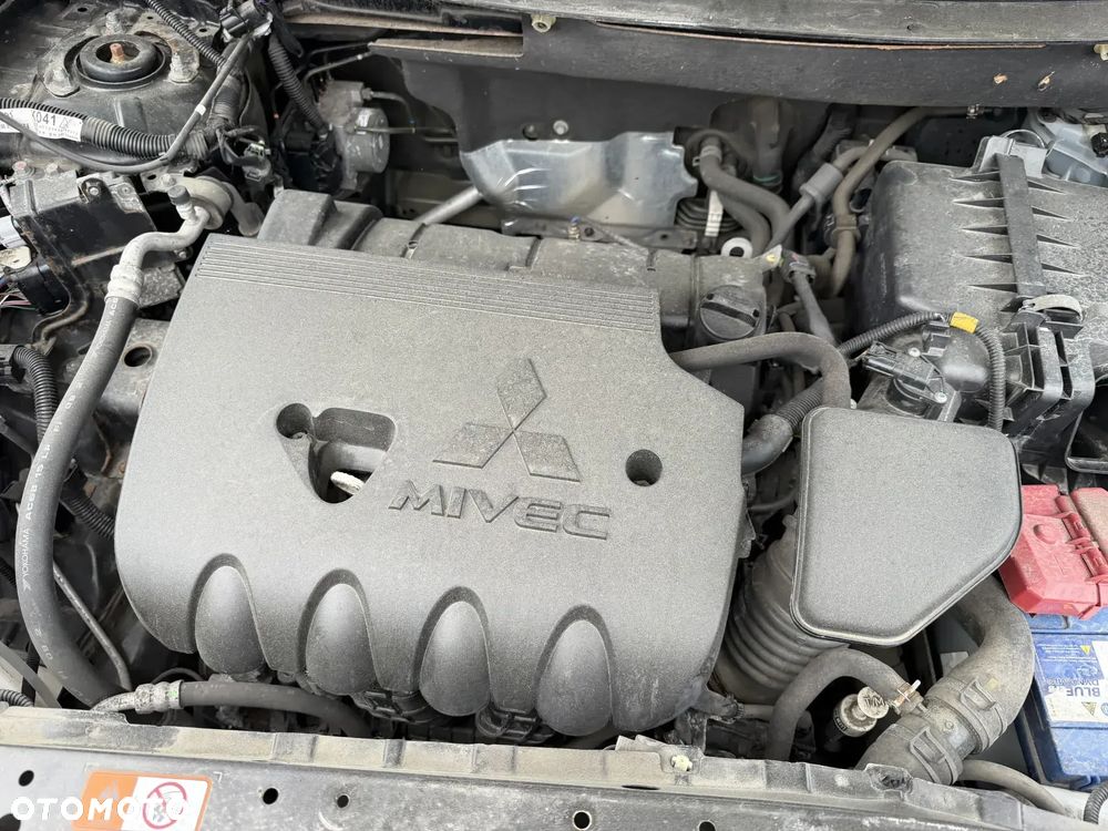 Mitsubishi Outlander 2.0 4WD CVT Diamant Edition+ - 12