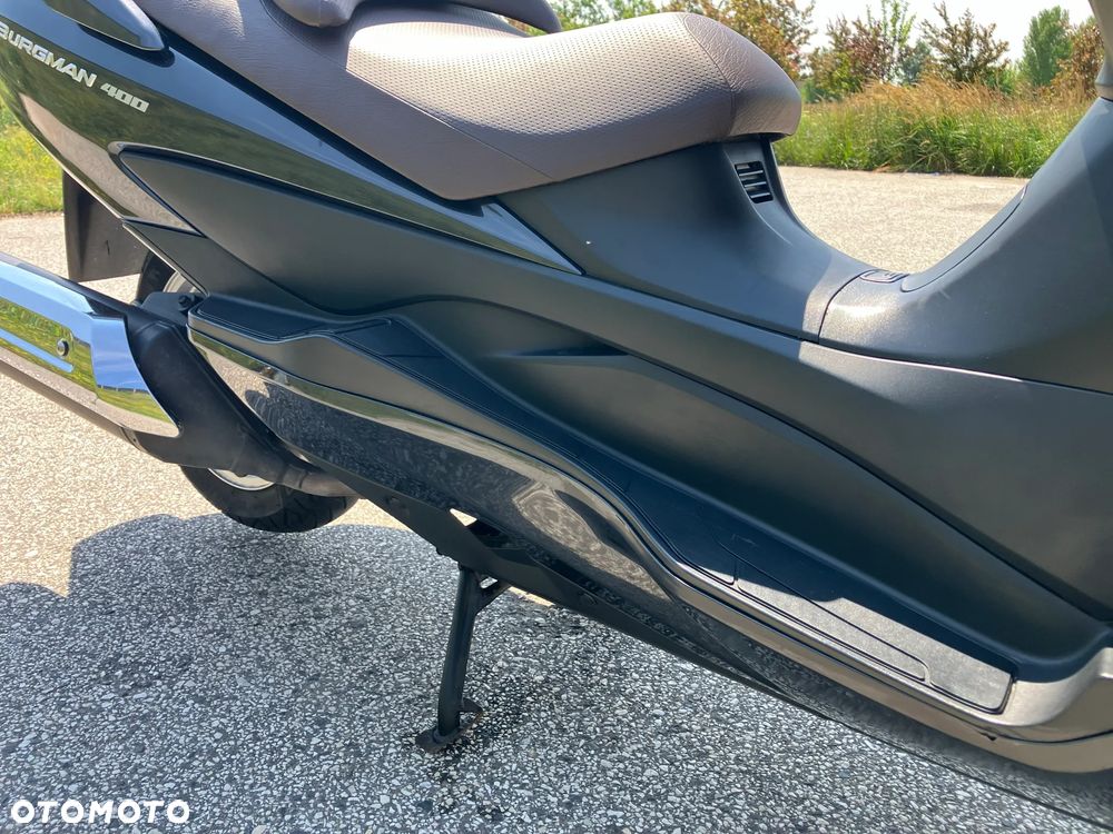 Suzuki Burgman - 11