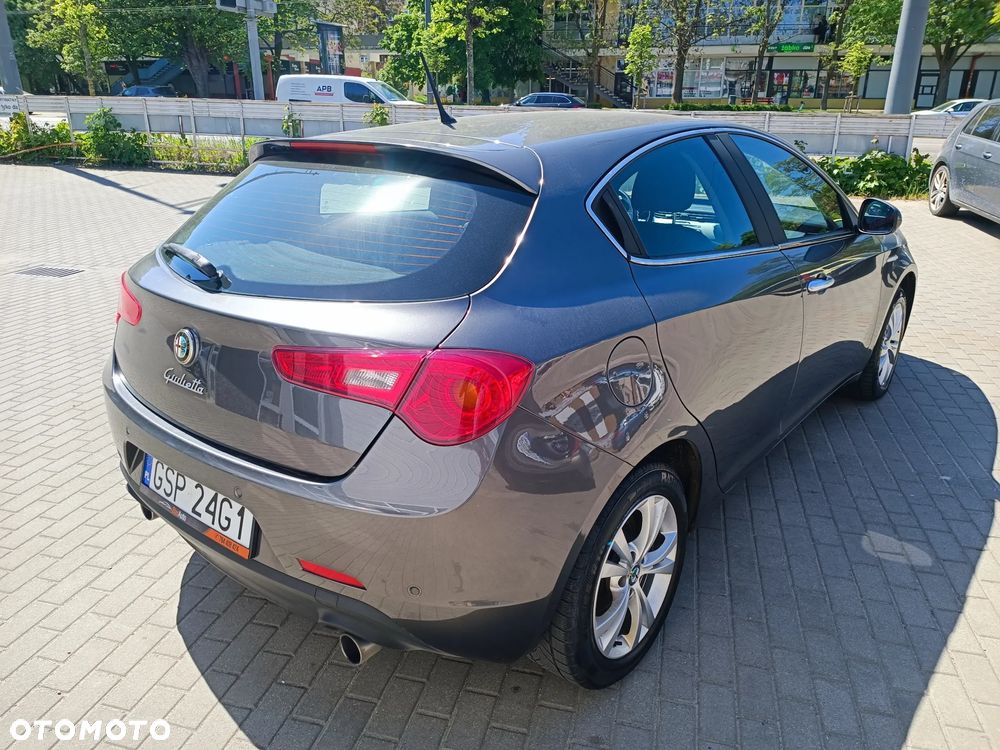 Alfa Romeo Giulietta 2.0 JTDM 16V TCT Turismo - 7