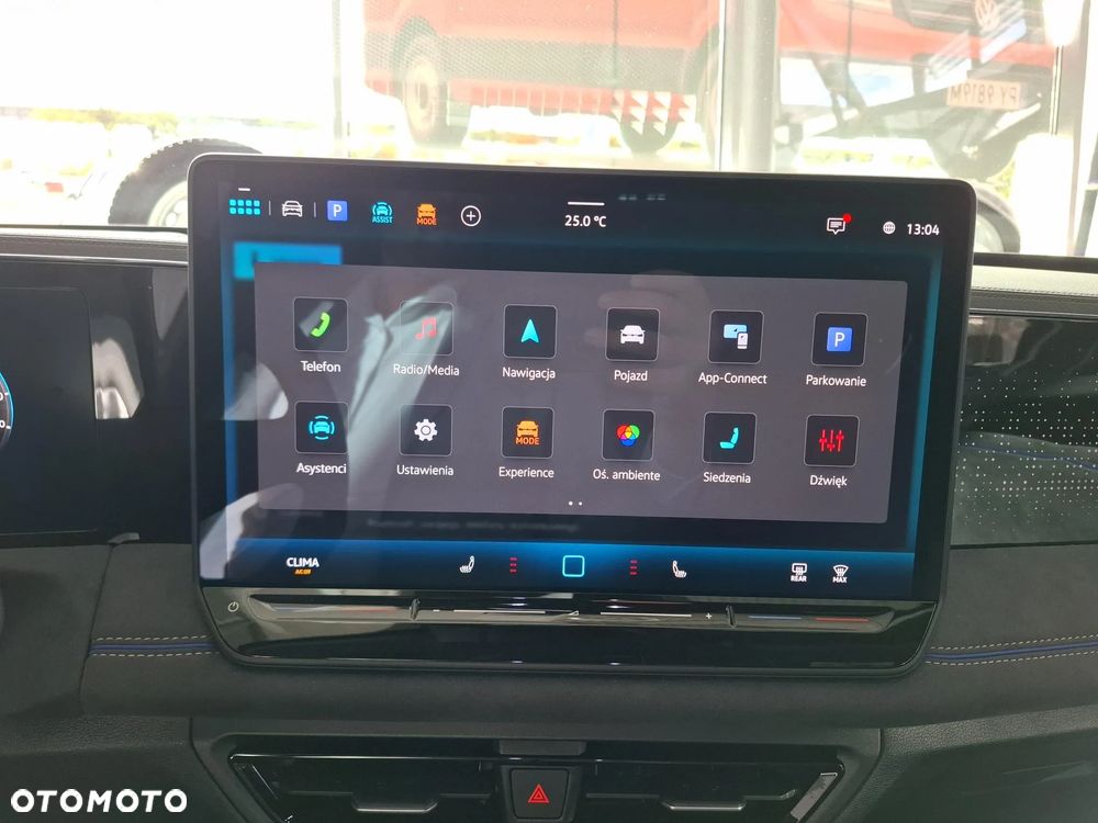 Volkswagen Tiguan - 22
