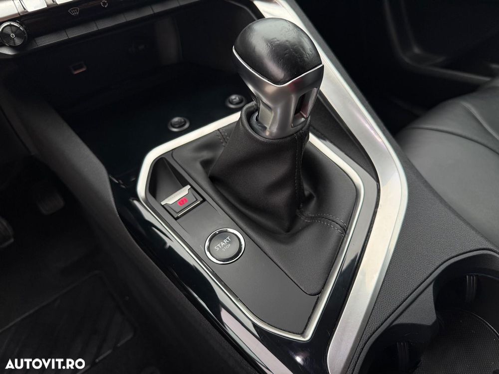 Peugeot 3008 - 26