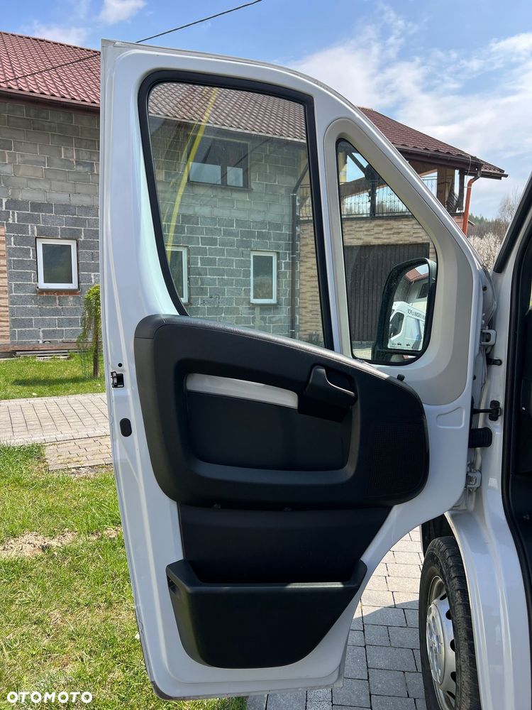 Peugeot Samochód ciężarowy - 9