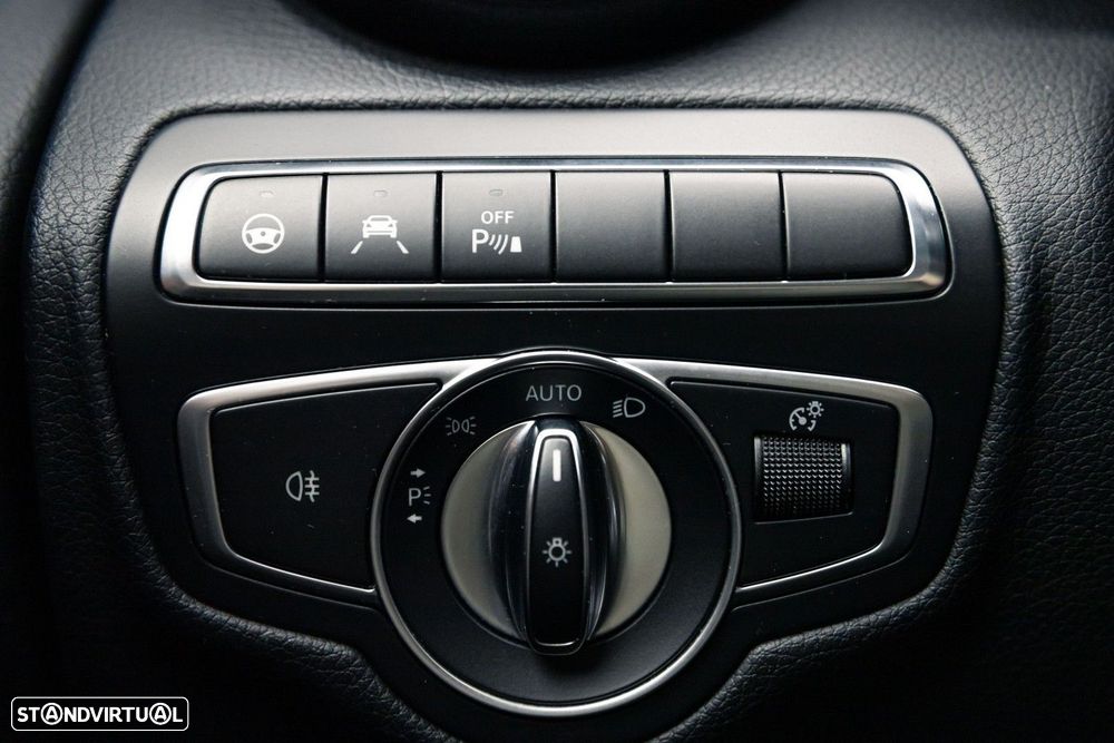 Mercedes-Benz GLC 250 d 4Matic 9G-TRONIC Exclusive - 23