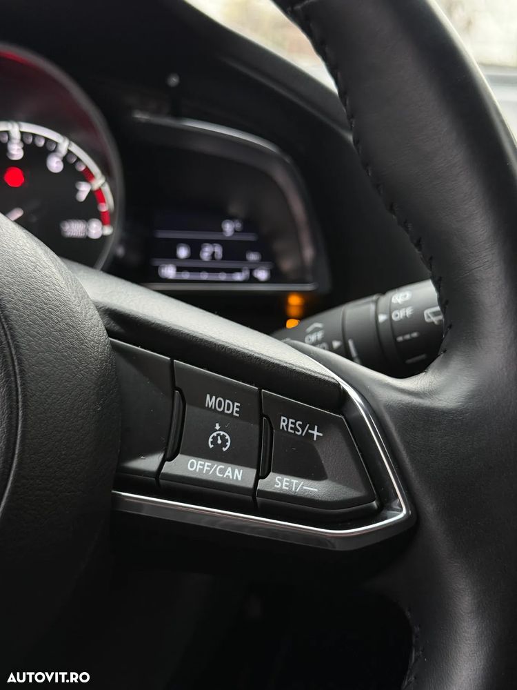 Mazda 3 G120 Revolution - 35