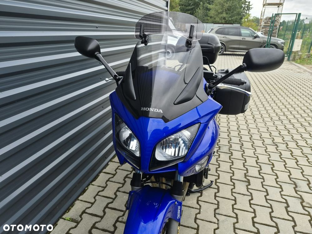 Honda CBF - 20