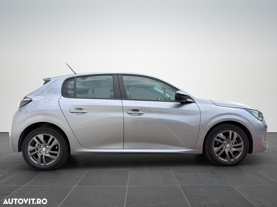 Peugeot 208 - 7