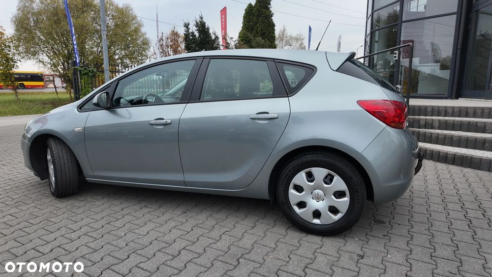 Opel Astra III 1.7 CDTI - 5