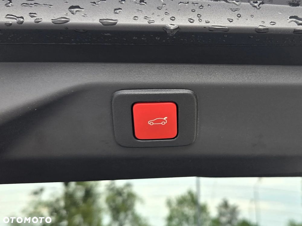 Peugeot 3008 1.6 PHEV 225 GT Exclusive e-DCS7 - 30