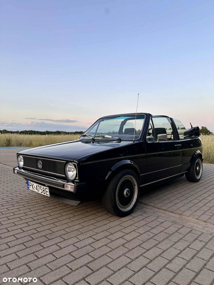 Volkswagen Golf 1.8 GL - 1