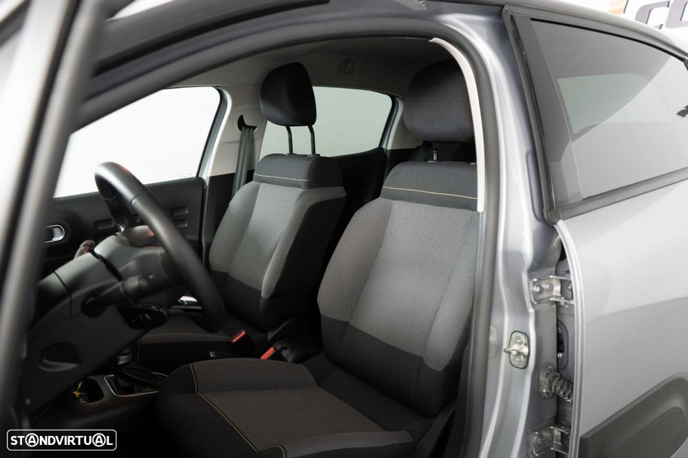 Citroën C3 1.2 PureTech Shine EAT6 - 10