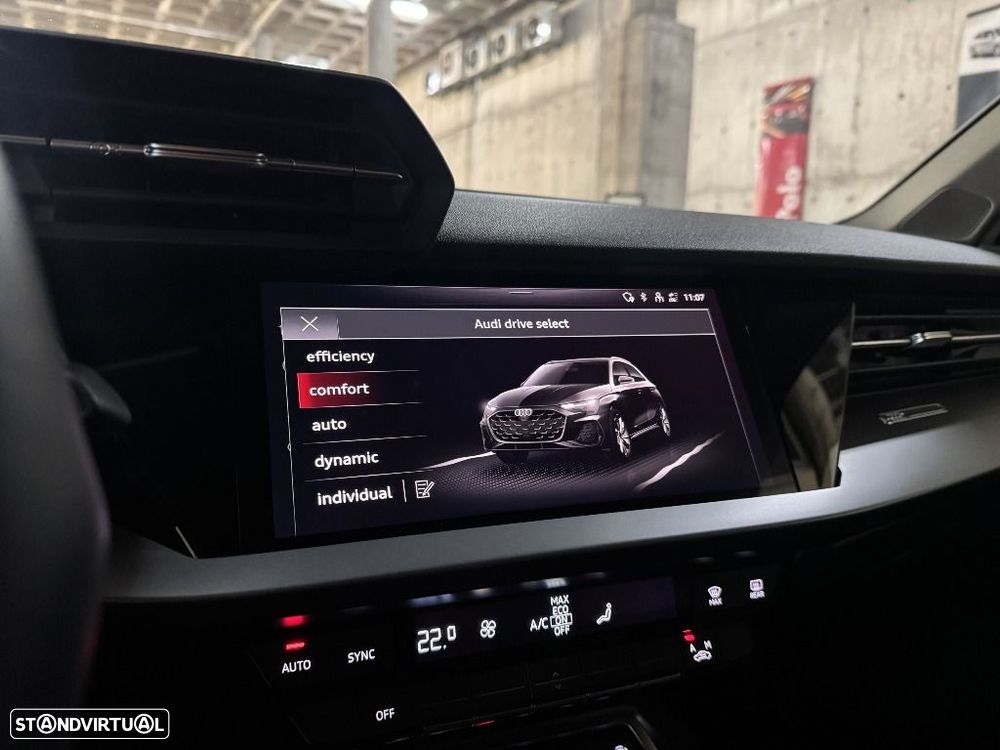 Audi A3 Sportback 30 TFSI SE Business S tronic - 19