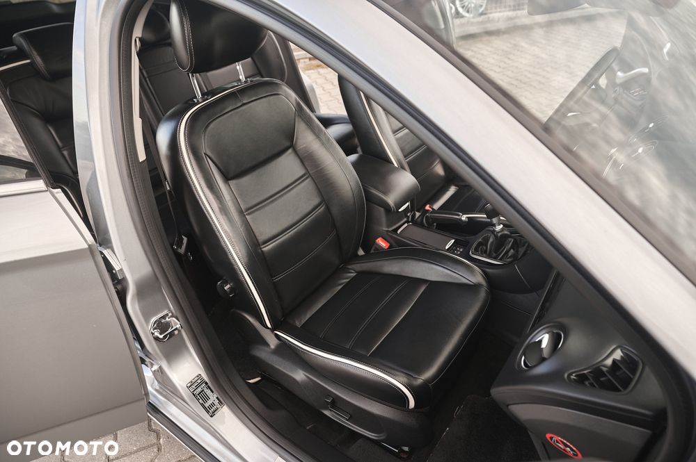 Ford Mondeo 2.0 TDCi Titanium X - 26