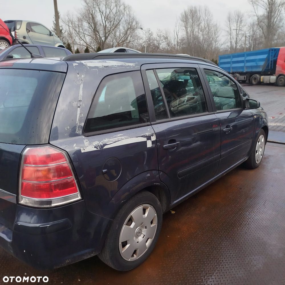 Opel Zafira B  na części . - 9
