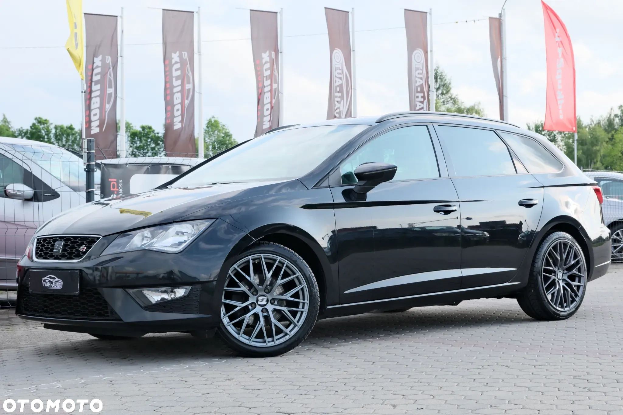 Seat Leon ST 2.0 TDI DPF DSG FR - 17