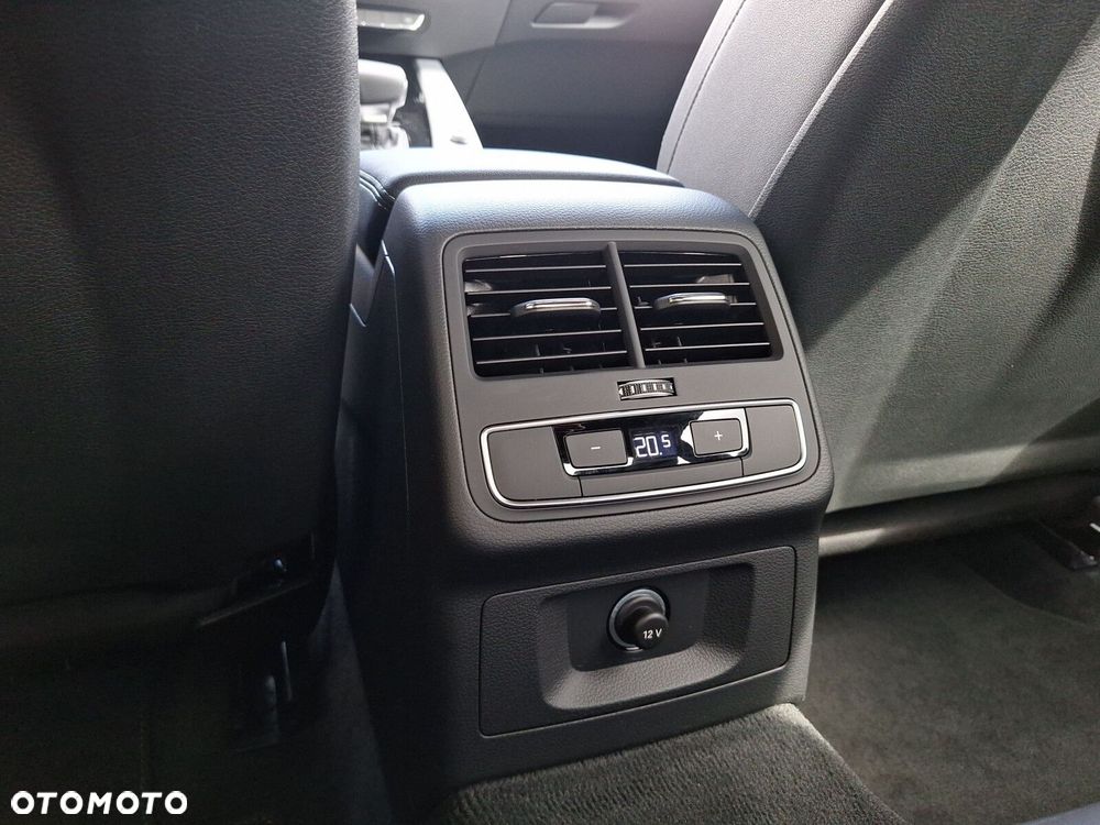Audi A4 Limousine 35 TFSI mHEV S Line S tronic - 22